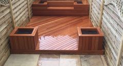 mint-sandstone